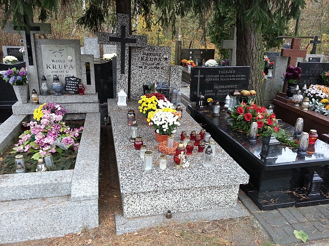 Grób Mariusz Krupa