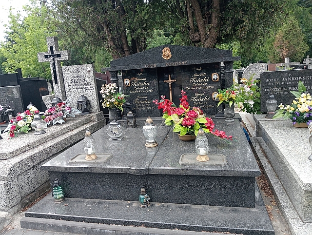 Cyryl Tuński 1925 Zielonka - Grobonet - Wyszukiwarka osób pochowanych