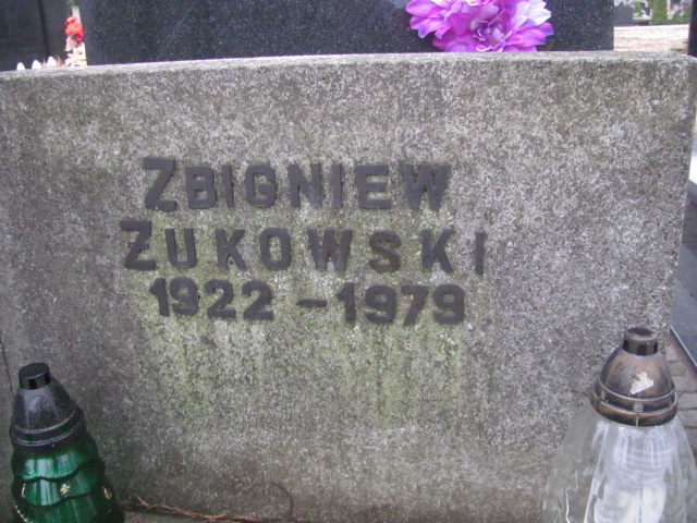 Elżbieta Żukowska 1941 Zielonka - Grobonet - Wyszukiwarka osób pochowanych