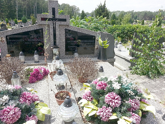 Grób Antonina Romanko