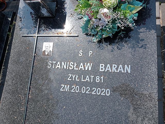 Teresa Baran 1942 Zielonka - Grobonet - Wyszukiwarka osób pochowanych