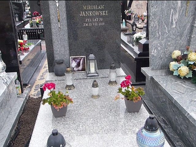 Grób Mirosław Jankowski