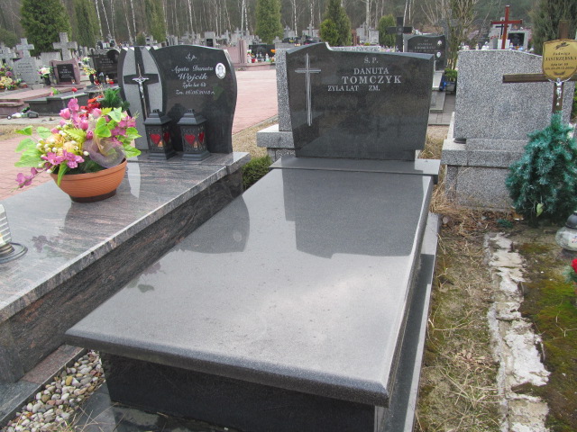Danuta Tomczyk 1936 Zielonka - Grobonet - Wyszukiwarka osób pochowanych