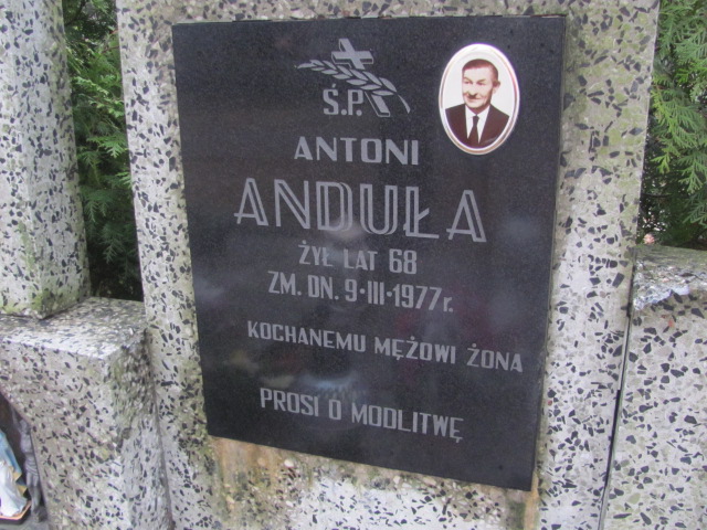 Antoni Anduła 1909 Zielonka - Grobonet - Wyszukiwarka osób pochowanych