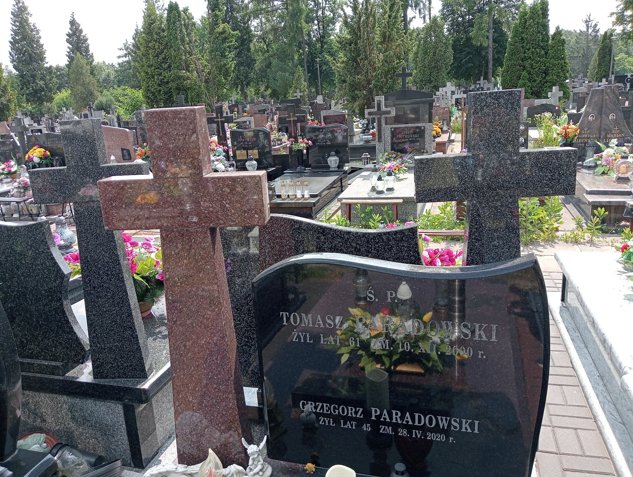 Barbara Paradowska 1941 Zielonka - Grobonet - Wyszukiwarka osób pochowanych