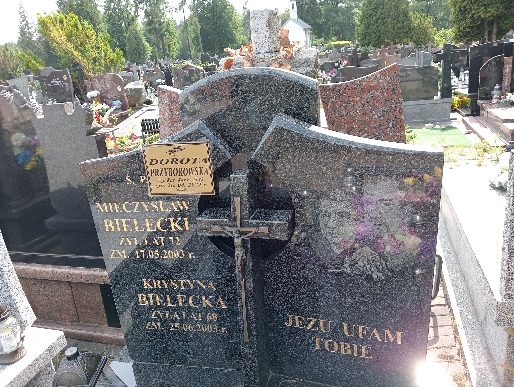 Krystyna Bielecka 1935 Zielonka - Grobonet - Wyszukiwarka osób pochowanych