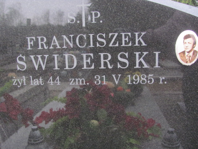 Franciszek Świderski 1941 Zielonka - Grobonet - Wyszukiwarka osób pochowanych