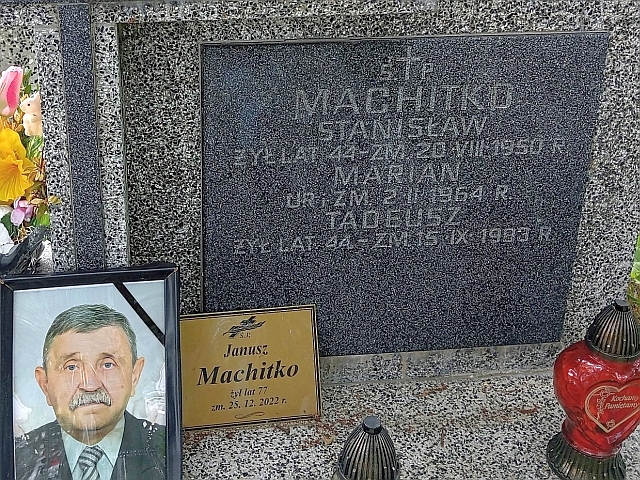 Janusz Machitko 1945 Zielonka - Grobonet - Wyszukiwarka osób pochowanych