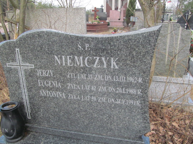Eugenia Niemczyk 1906 Zielonka - Grobonet - Wyszukiwarka osób pochowanych