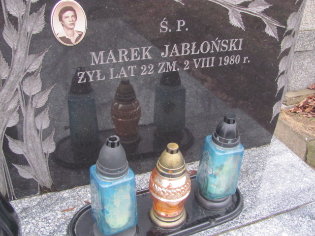 Teresa Jabłońska 1926 Zielonka - Grobonet - Wyszukiwarka osób pochowanych